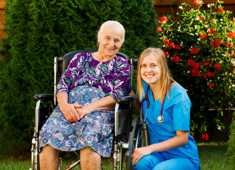 The Benefits of Home Senior Care in  Washington DC for a Person With Earlier-Stage Dementia