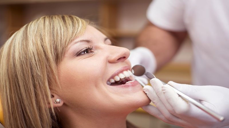 Three Signs It Is Time to Visit a Dental Clinic in Kelowna